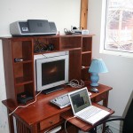 Desk hutch as a waste of valuable desktop real estate
