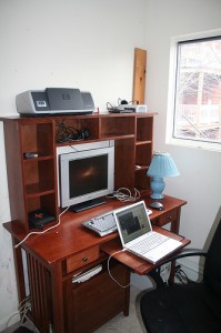 Desk hutch as a waste of valuable desktop real estate