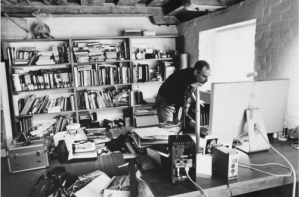 steve jobs in his home office